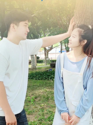 Tình Yêu Đến Muộn (迟到的爱) [2025]
